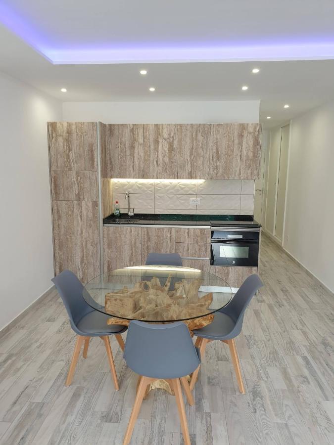 Apartment Mareverde 2h8