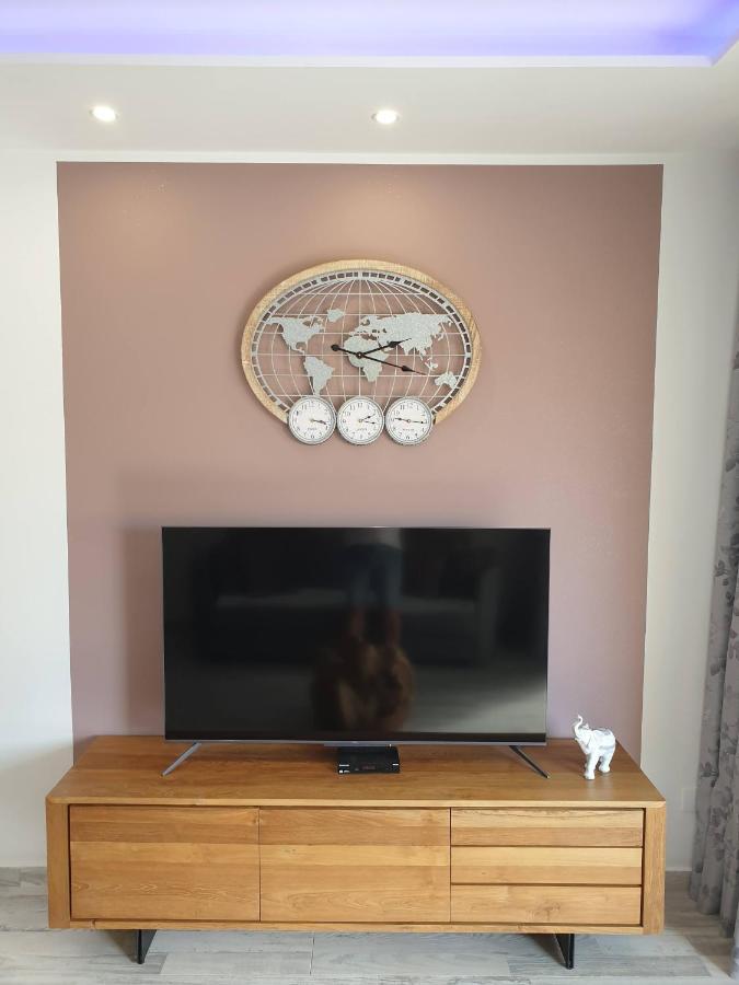 Apartment Mareverde 2h8 *